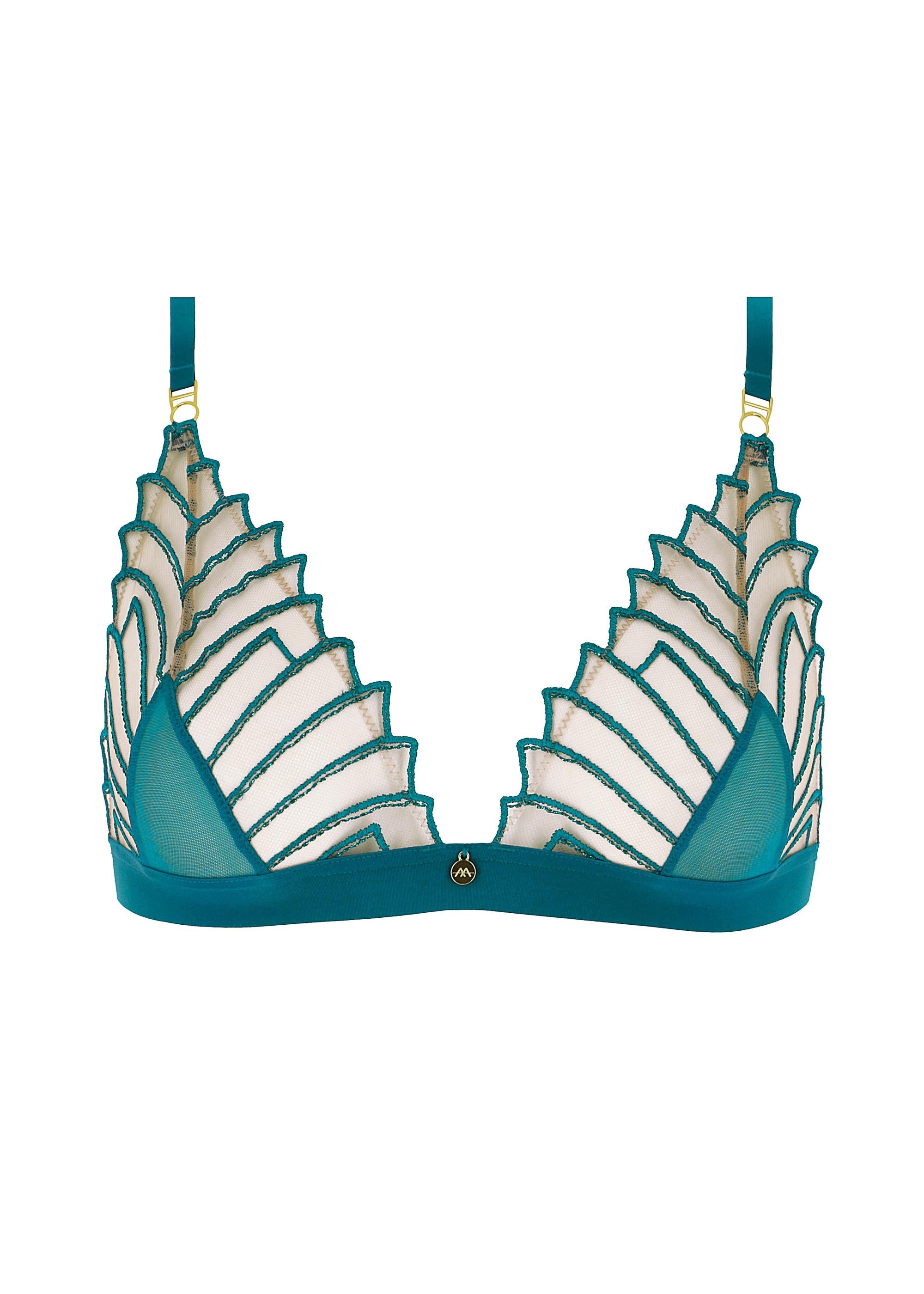 Triangle Cosmic Dream Lagoon